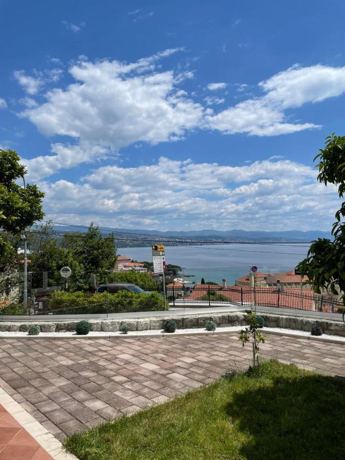 Appartamento Apartman Gabrijela Abbazia Esterno foto